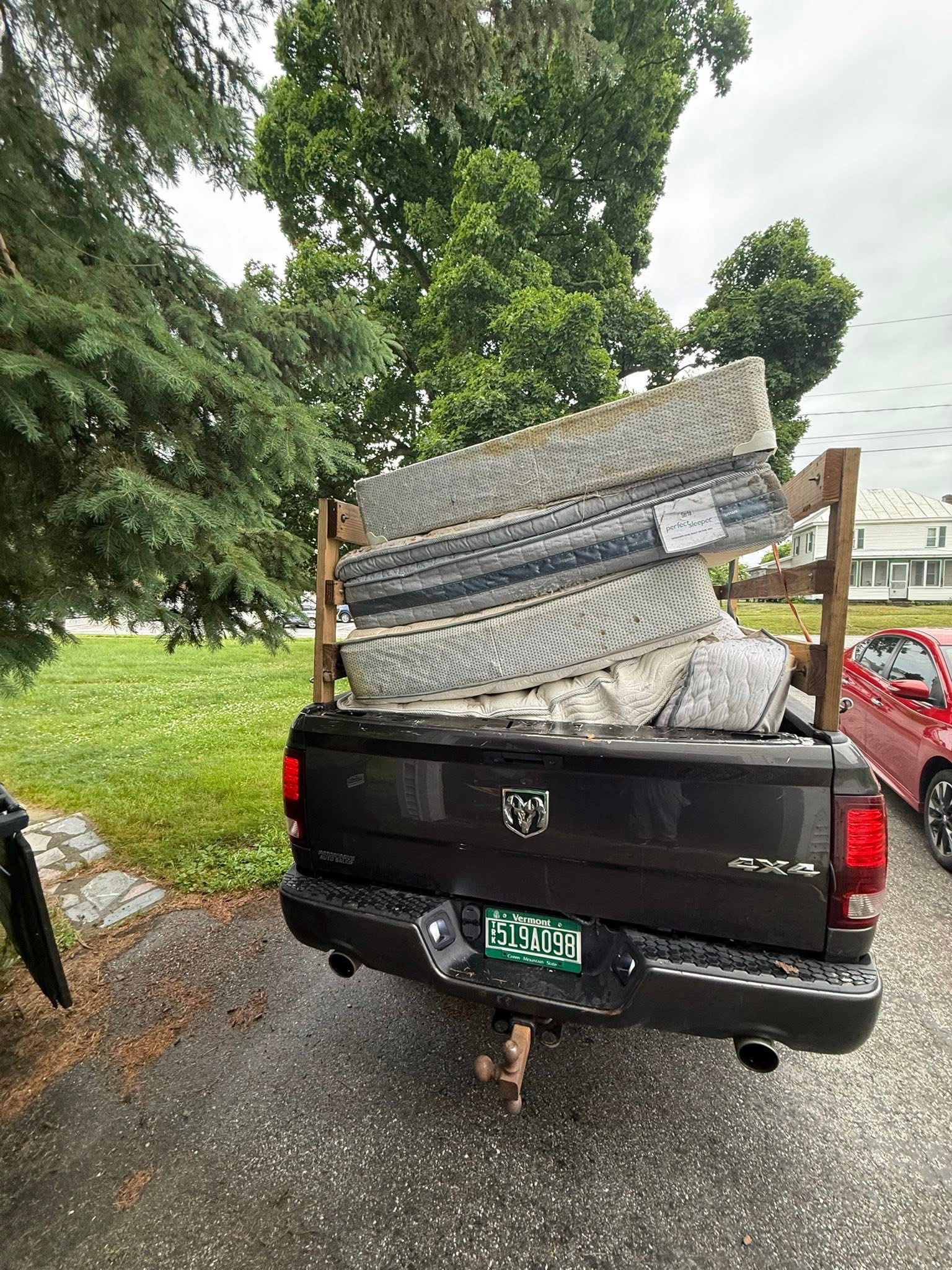 Quick & Affordable Mattress Removal in Huntsville, AL