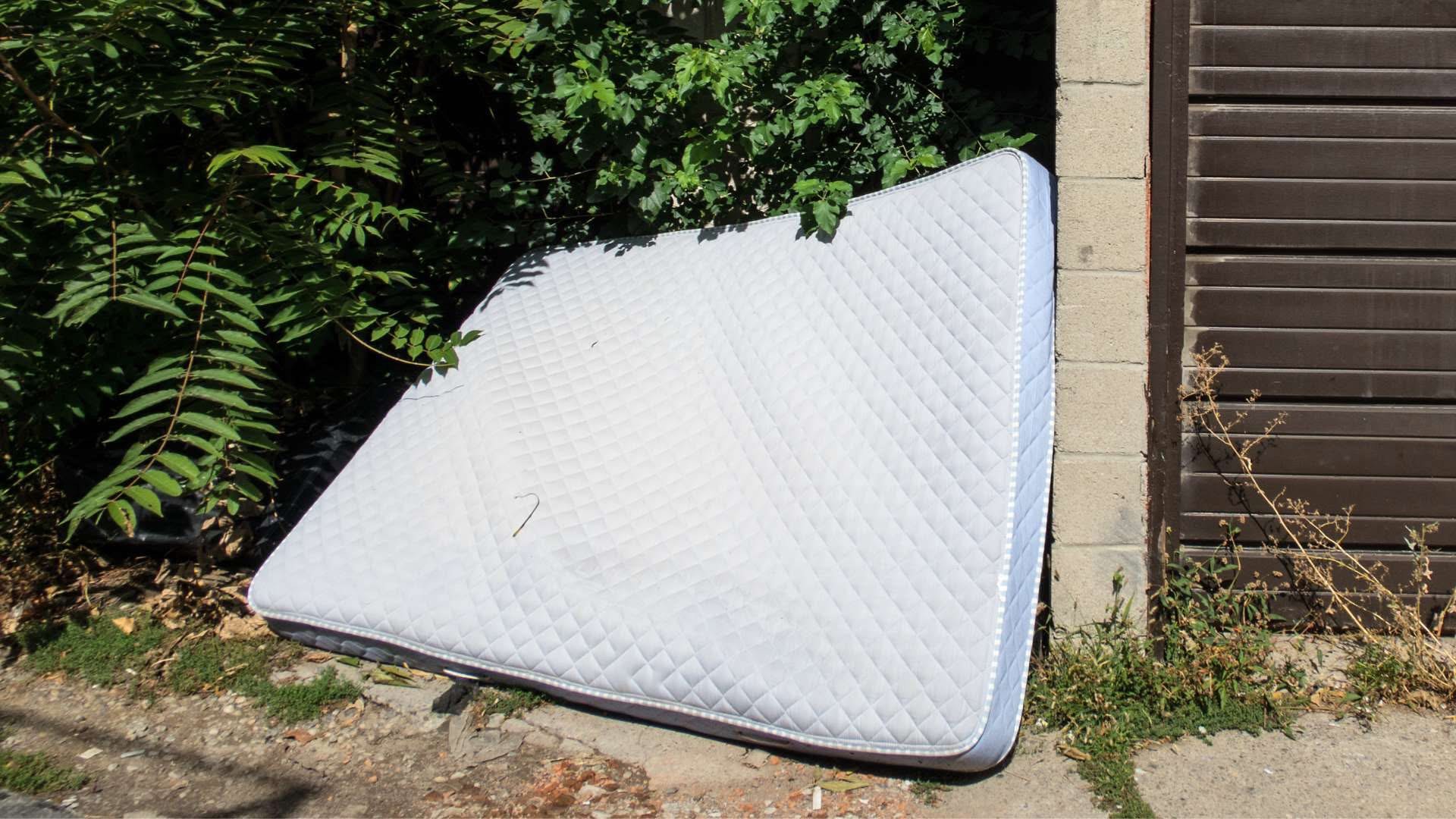 Quick & Affordable Mattress Removal in Huntsville, AL